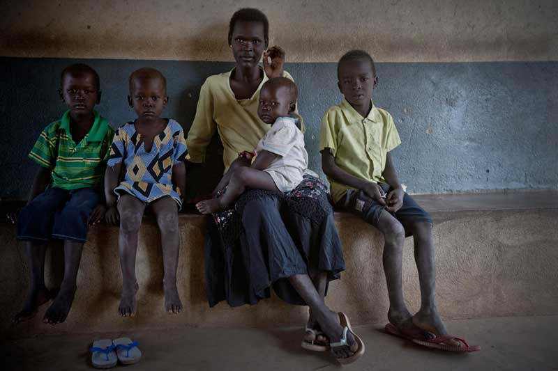 Mother and children, Sudan